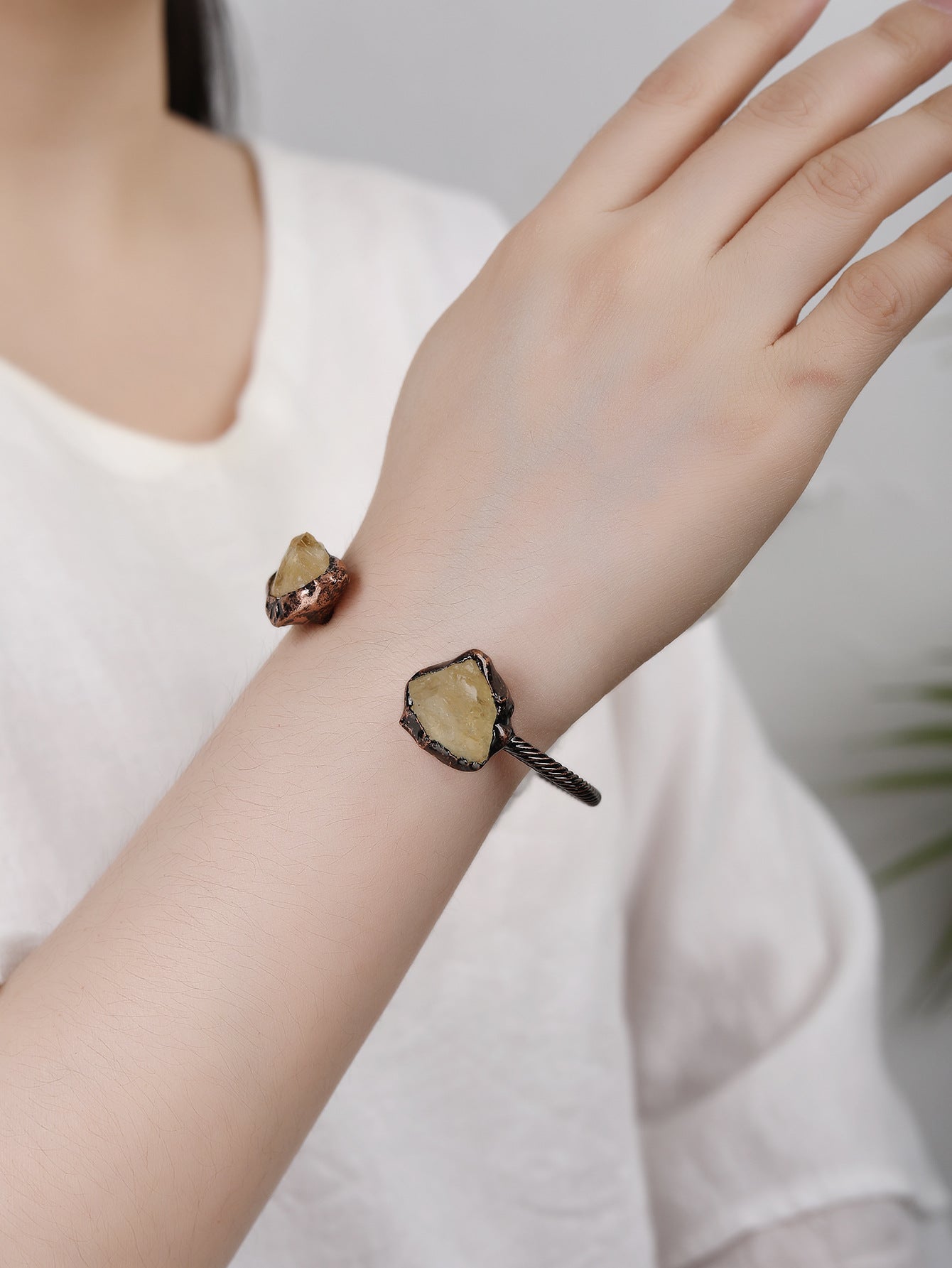 Yellow Crystal Indeterminate Bracelet